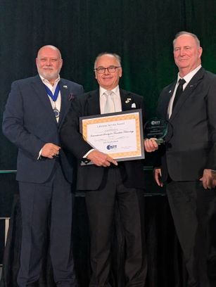 Pxl 20251029 030828544.portrait.original