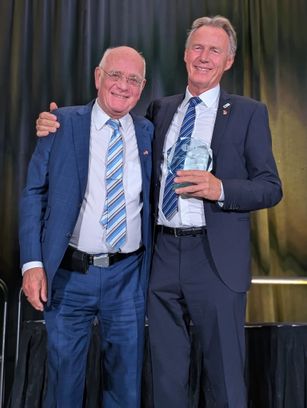 Pxl 20251029 030721570.portrait